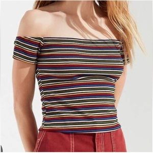 LAST CHANCE! Guess off the shoulder striped fitted top